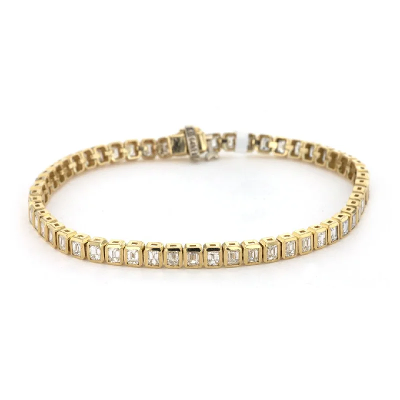 Classic Gold Bracelet with Simple Crystal Detail-4.82 ctw Diamond Tennis Bracelet