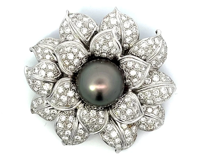 Classic Silver Brooch with Simple Heart Design-Large Diamond and Tahitian Pearl Flower Brooch in 18k White Gold