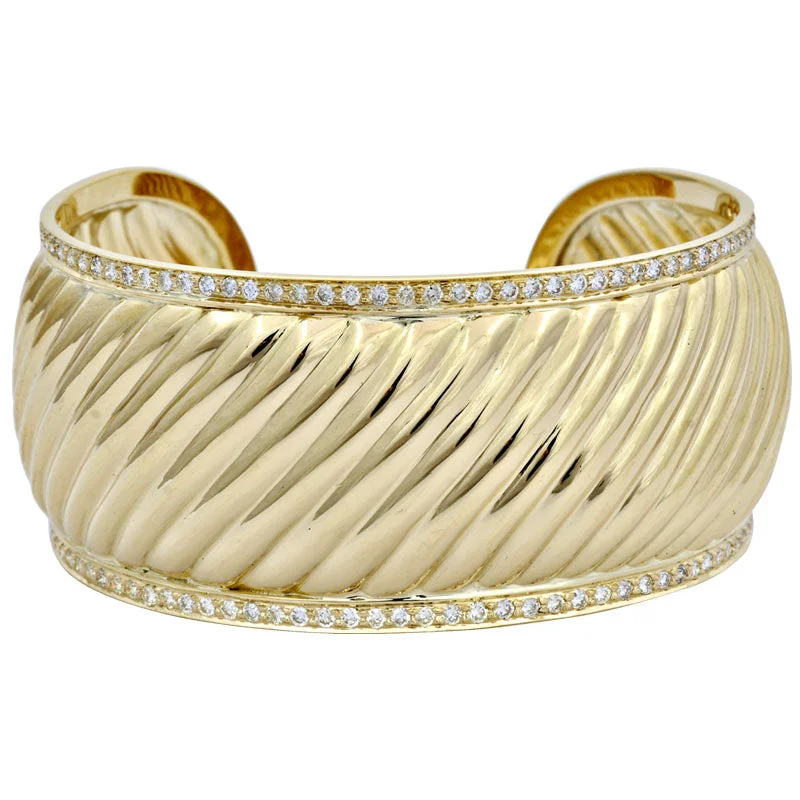 Personalized Gold Bangles for Special Occasions-Cuff Bangle-Diamond