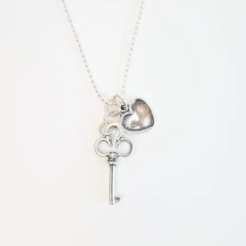 Long Chain Necklace with Large Pendant-Share Your Love Key & Heart Necklace