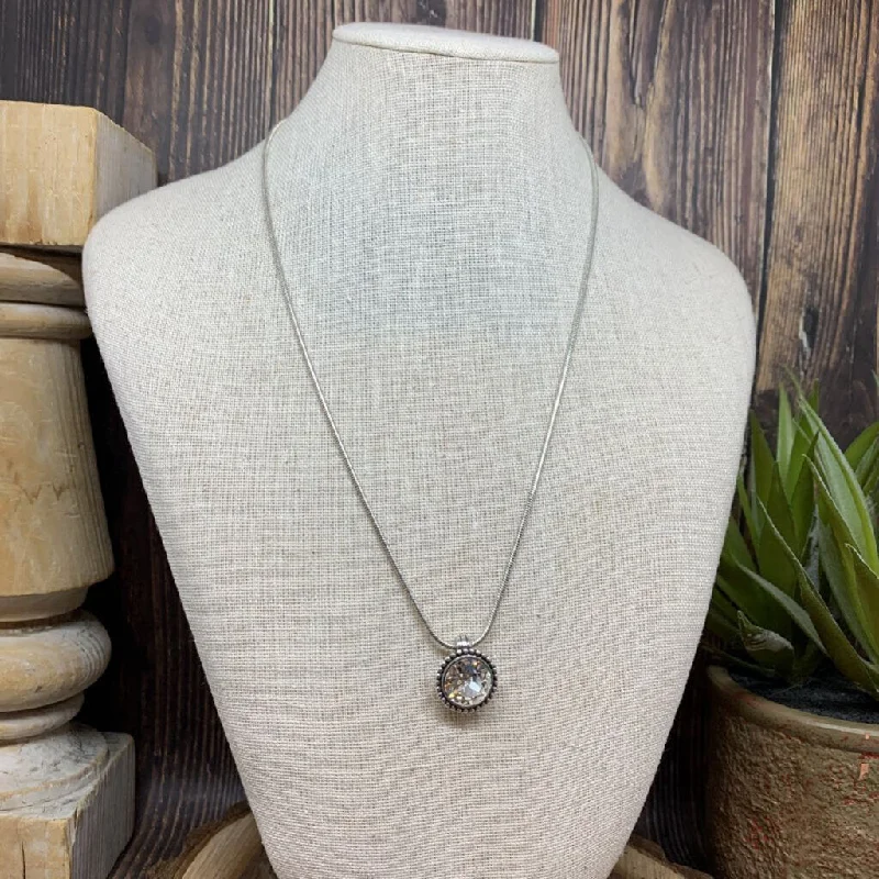 Adjustable Pendant Necklace for Versatility-Brighton Twinkle Necklace