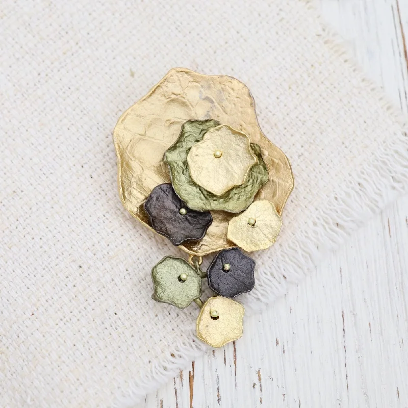 Classic Brooch with Pearl and Diamond Details-Nasturtium Brooch