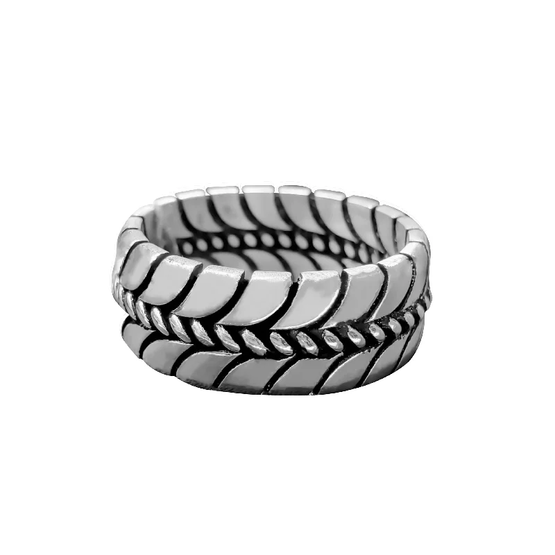 Elegant Silver Ring with Diamond Accent-Tire Ring (Silver)