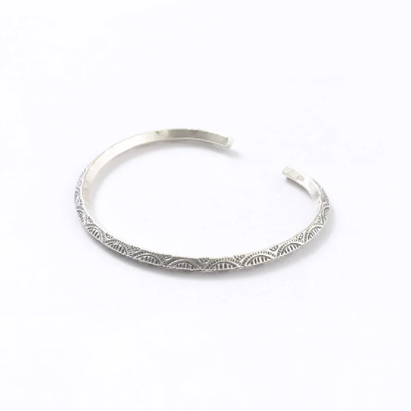 Elegant Silver Bangles for Casual Events-PHADUA / Karen Silver Bangle